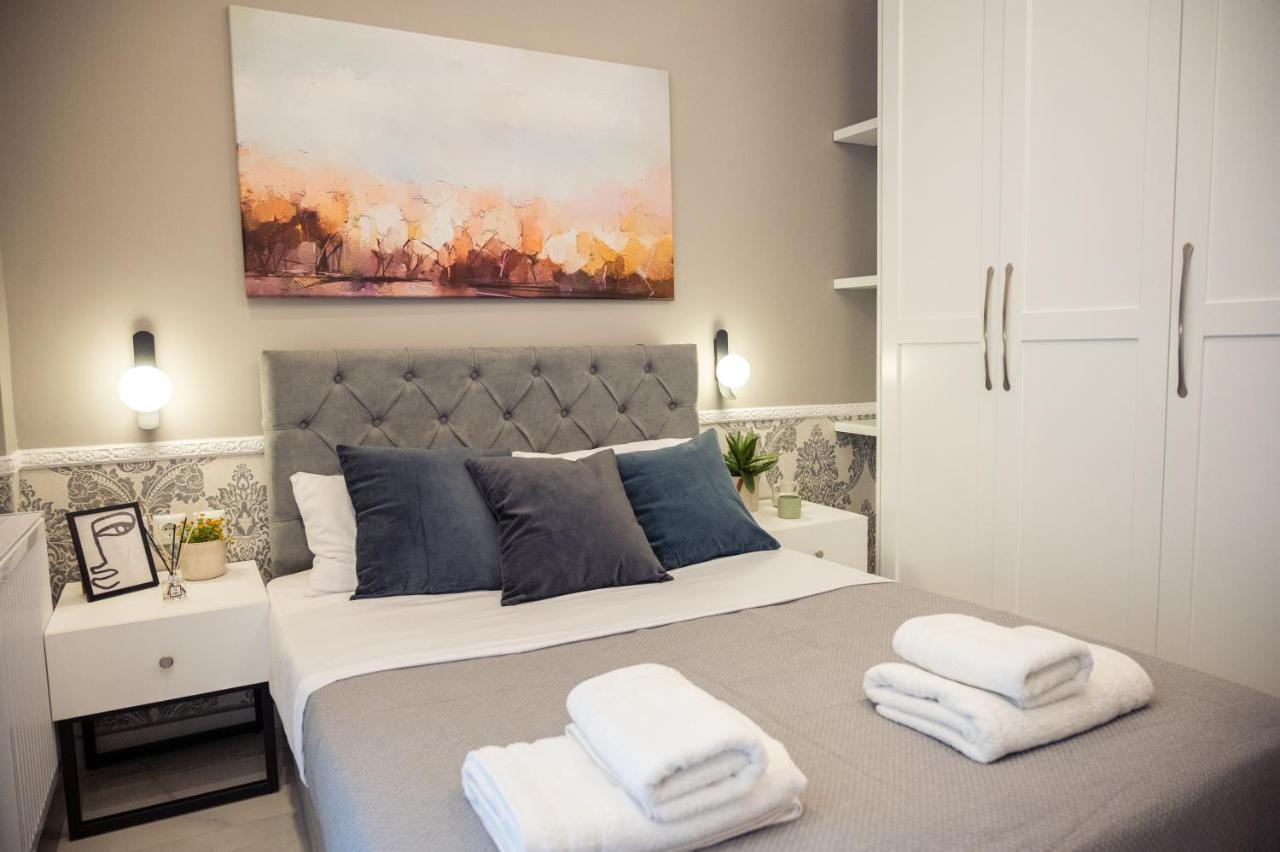 Luxury Central Apartment Salonicco Esterno foto